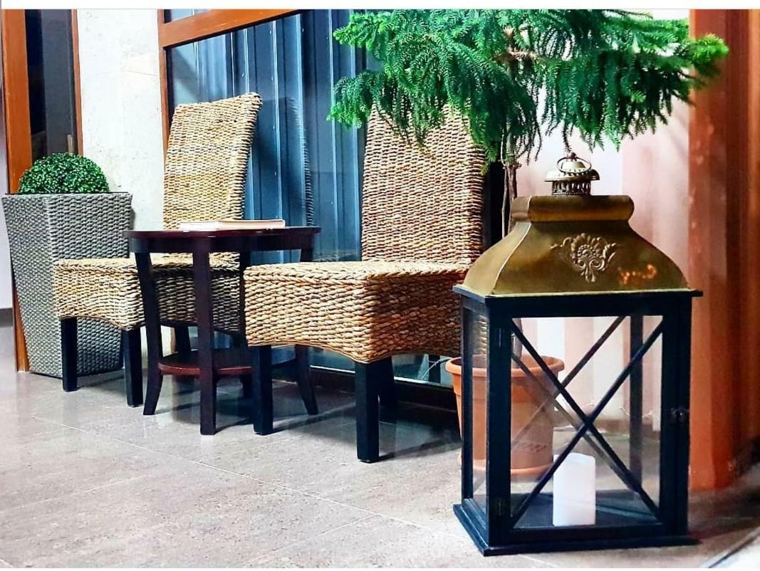 Семеен Хотел Golden Place Sozopol Ngoại thất bức ảnh